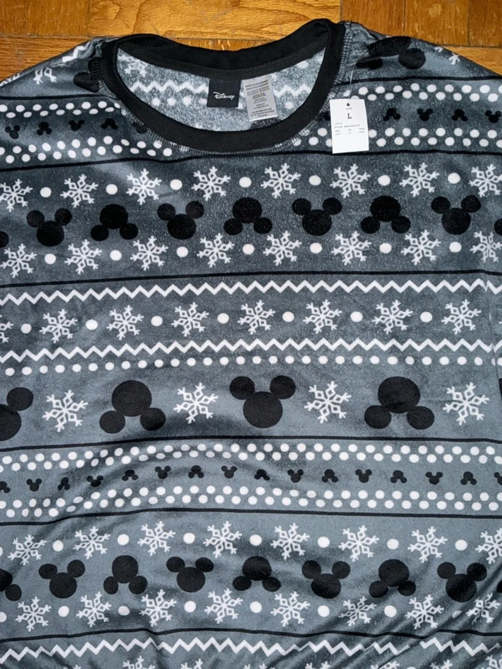 Disney, Pajama Set, Size Large, Gray, White & Black, Soft Plush - Picture 3 of 11